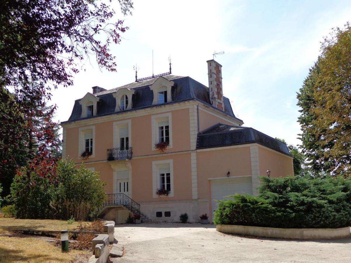 La Maison Ribotteau L'Isle-Jourdain  Dış mekan fotoğraf